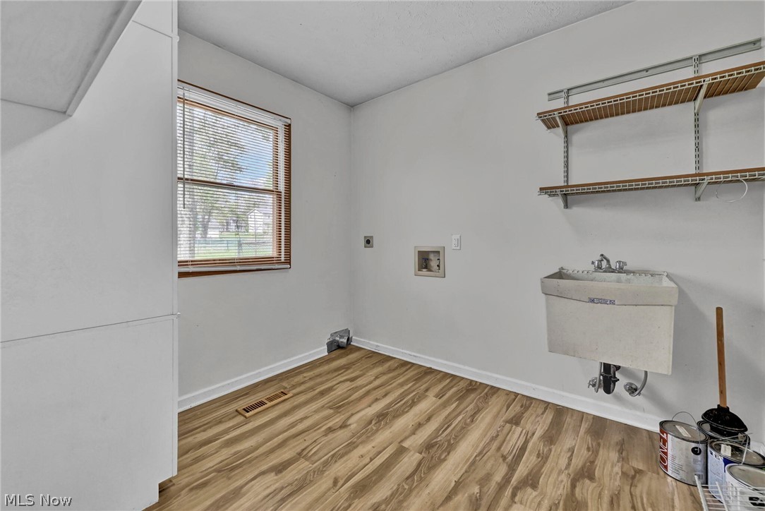 1127 Deepwood Drive Macedonia OH 44056