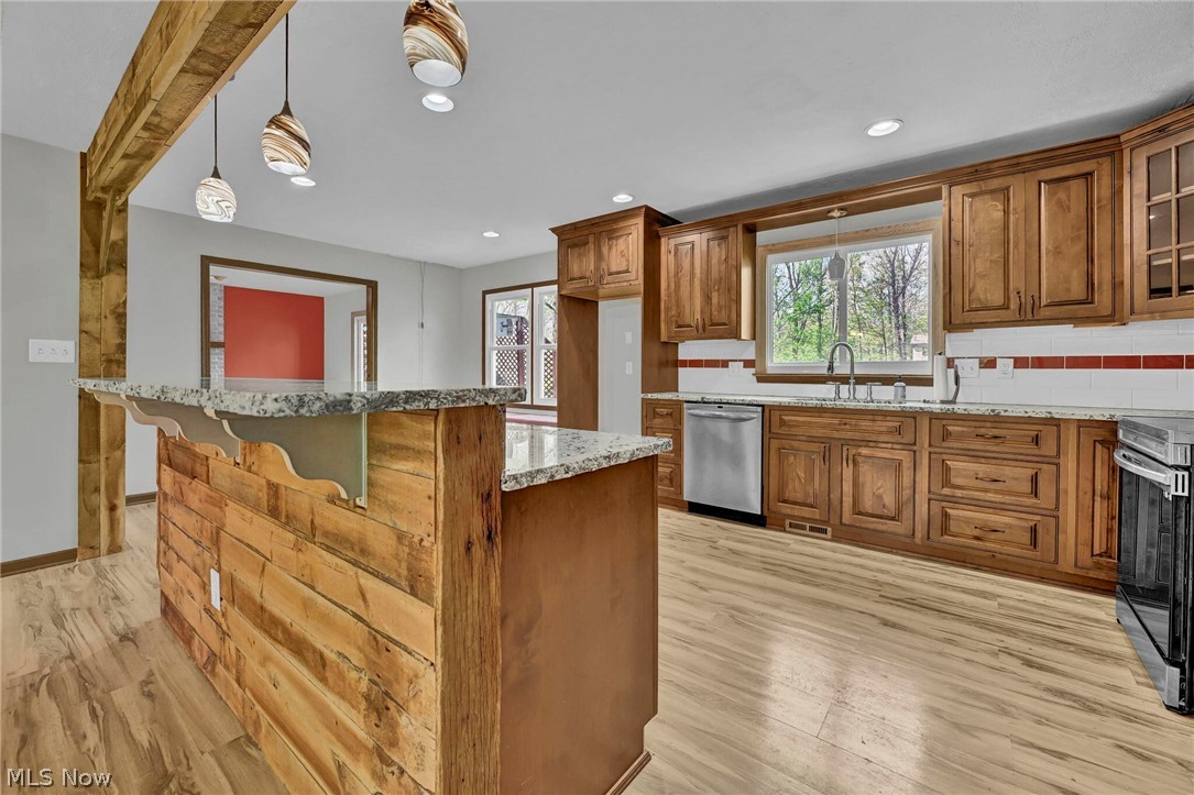 1127 Deepwood Drive Macedonia OH 44056
