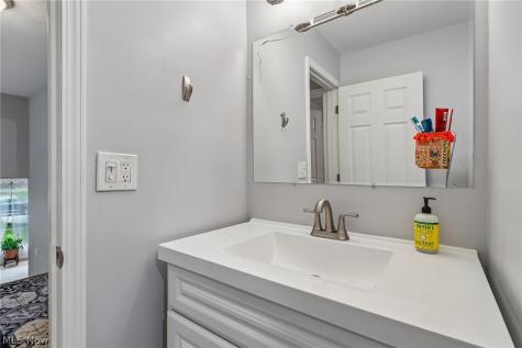 10730 Bobko Boulevard Parma OH 44130
