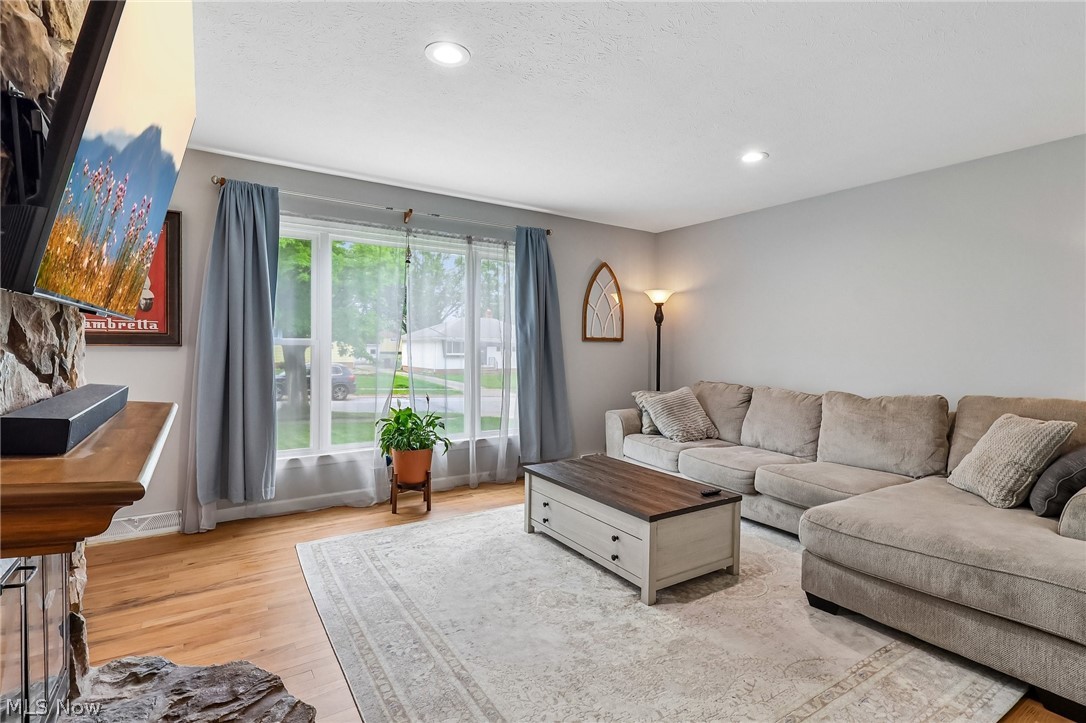 10730 Bobko Boulevard Parma OH 44130