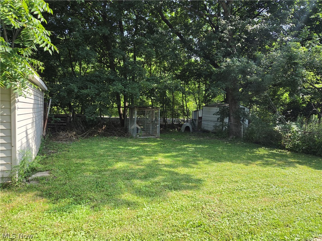 1814 Victoria Street SW Warren OH 44485