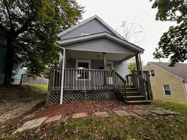 2157 10th Street SW Akron OH 44314