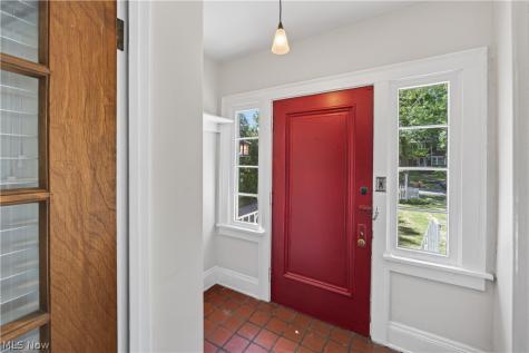 2943 Edgehill Road Cleveland Heights OH 44118