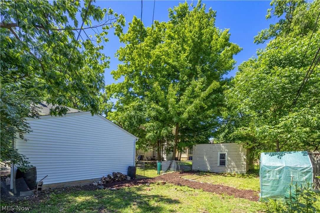 2943 Edgehill Road Cleveland Heights OH 44118