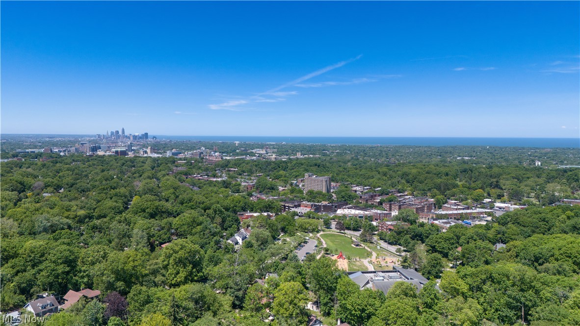 2943 Edgehill Road Cleveland Heights OH 44118