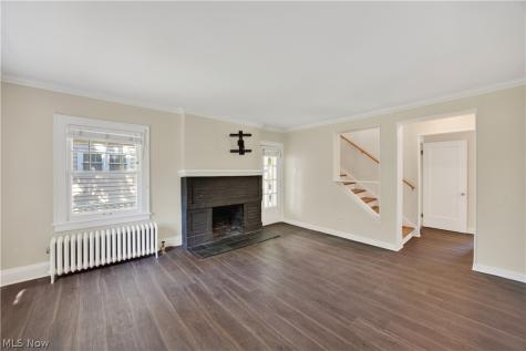 2943 Edgehill Road Cleveland Heights OH 44118