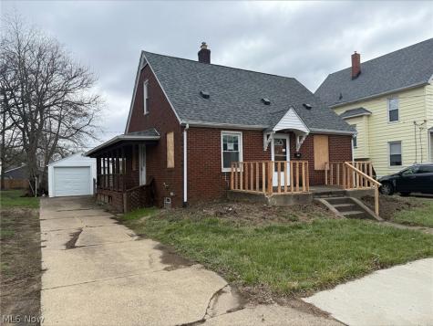 230 Arlington Avenue SW Canton OH 44706