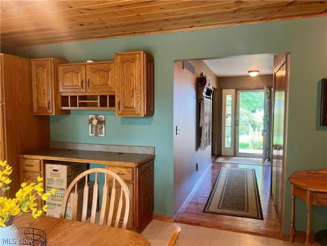 673 Hillcrest Drive Wadsworth OH 44281