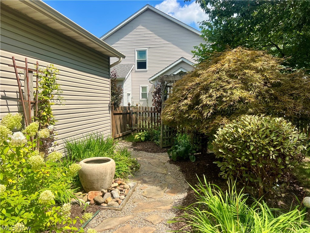 673 Hillcrest Drive Wadsworth OH 44281