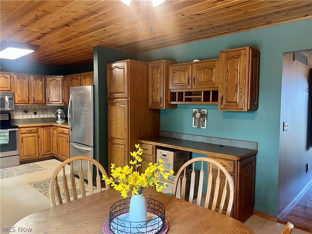 673 Hillcrest Drive Wadsworth OH 44281