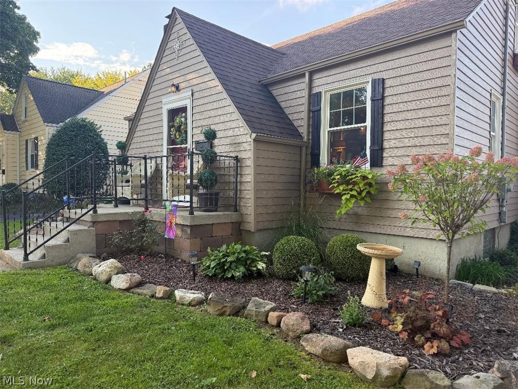 2176 Renwick Drive Poland OH 44514