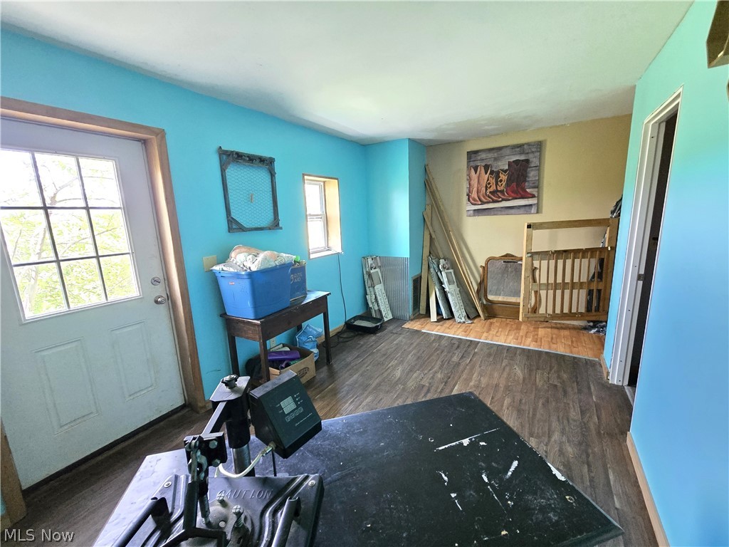 8725 State Route 7 Williamsfield OH 44093
