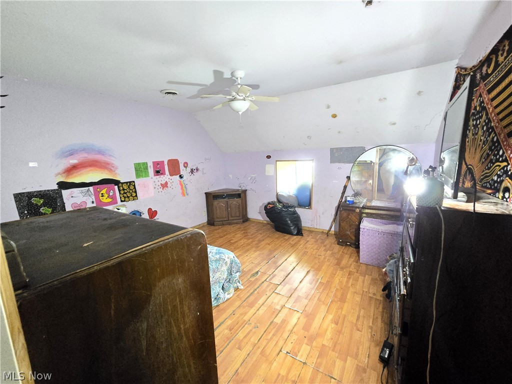 8725 State Route 7 Williamsfield OH 44093