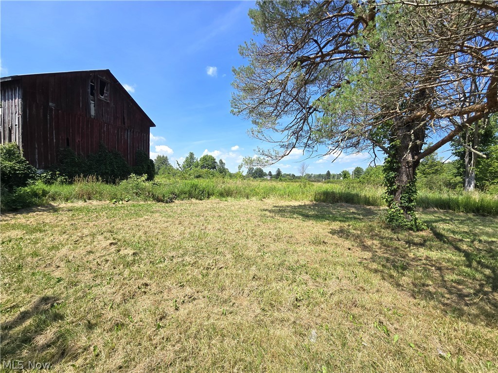 8725 State Route 7 Williamsfield OH 44093