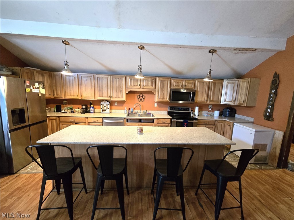 8725 State Route 7 Williamsfield OH 44093