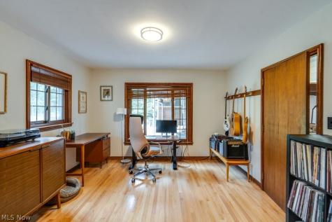 326 Dorchester Road Akron OH 44320