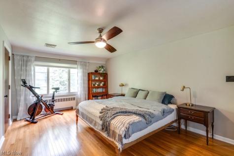 326 Dorchester Road Akron OH 44320