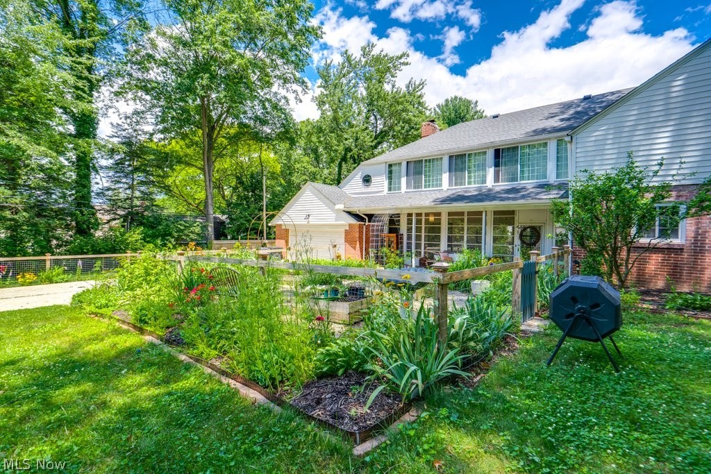 326 Dorchester Road Akron OH 44320