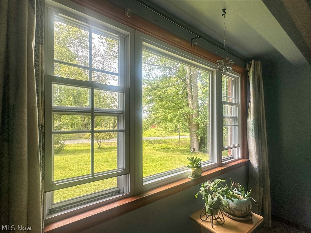 7706 State Route 46 Cortland OH 44410