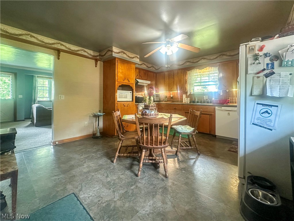 7706 State Route 46 Cortland OH 44410