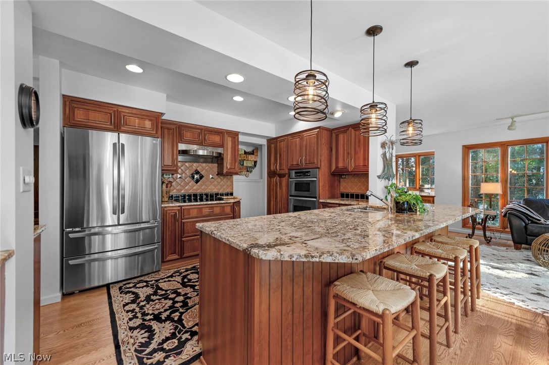 377 Lake Park Drive Bay Village OH 44140