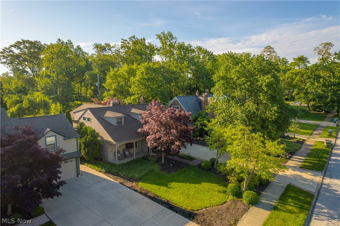 377 Lake Park Drive Bay Village OH 44140