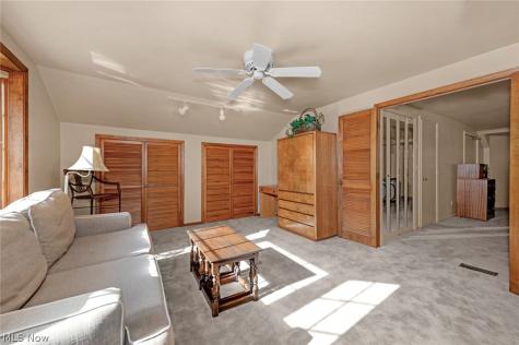 377 Lake Park Drive Bay Village OH 44140