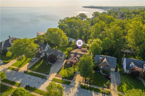 377 Lake Park Drive Bay Village OH 44140