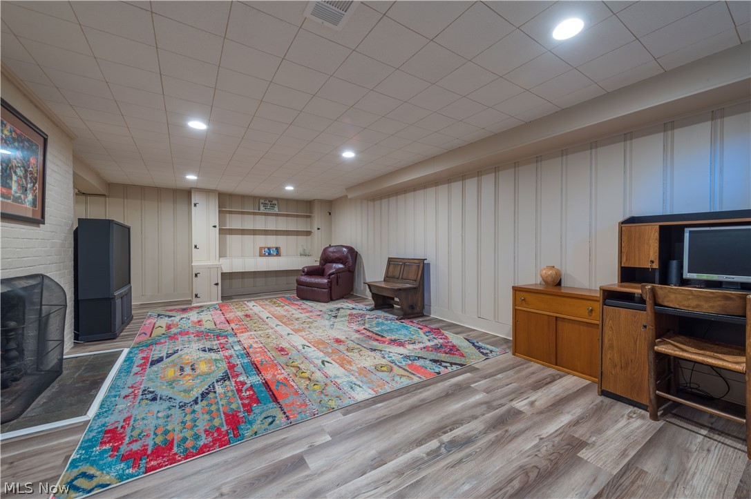 377 Lake Park Drive Bay Village OH 44140
