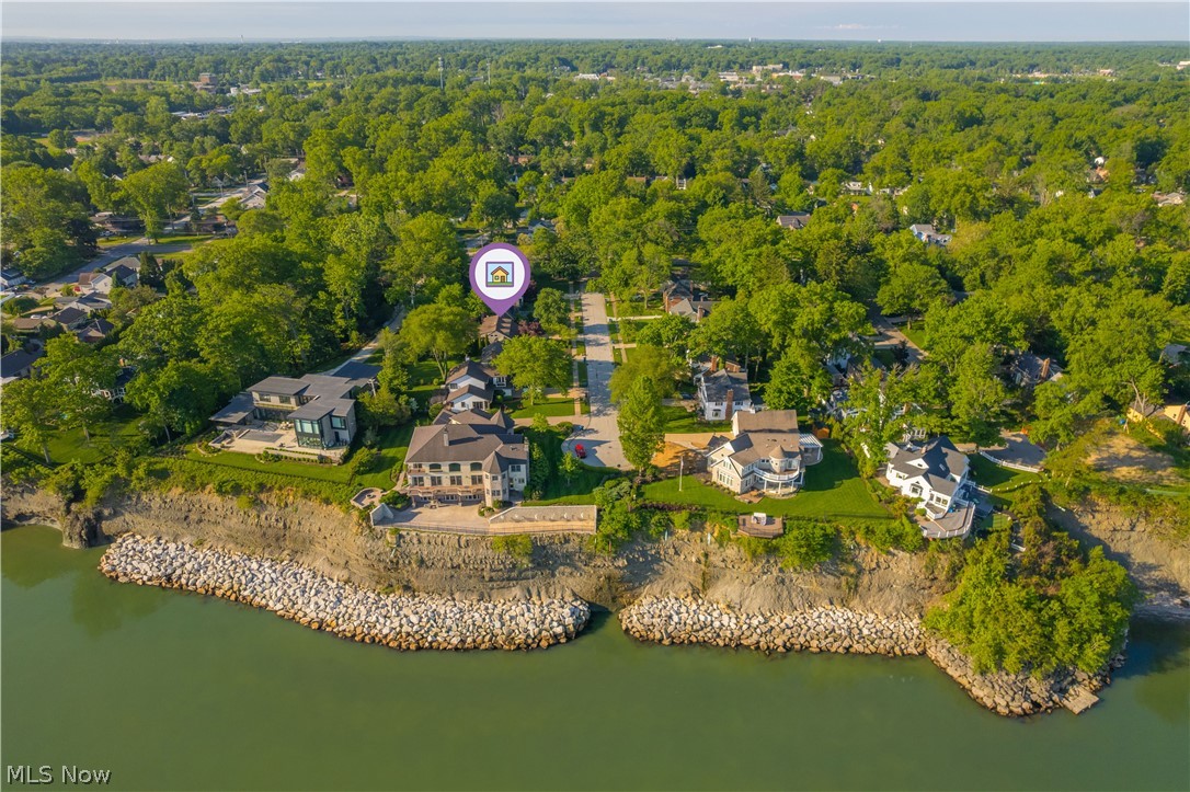 377 Lake Park Drive Bay Village OH 44140