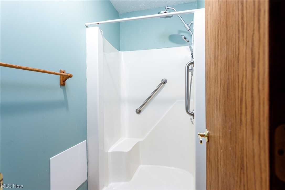 7241 Cady North Royalton OH 44133