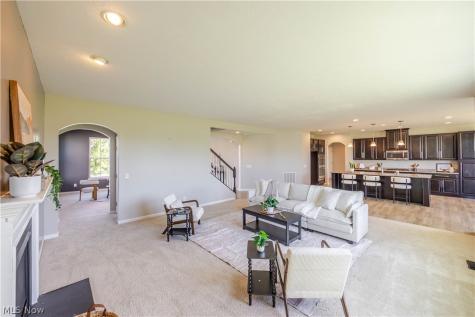 3132 Cloverhurst Street NE Canton OH 44721