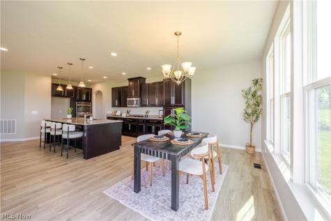 3132 Cloverhurst Street NE Canton OH 44721