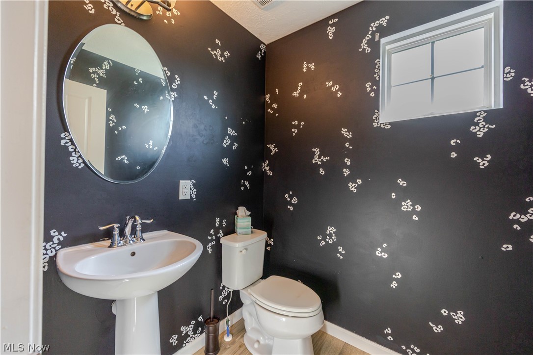 3132 Cloverhurst Street NE Canton OH 44721