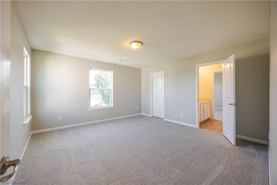 3132 Cloverhurst Street NE Canton OH 44721
