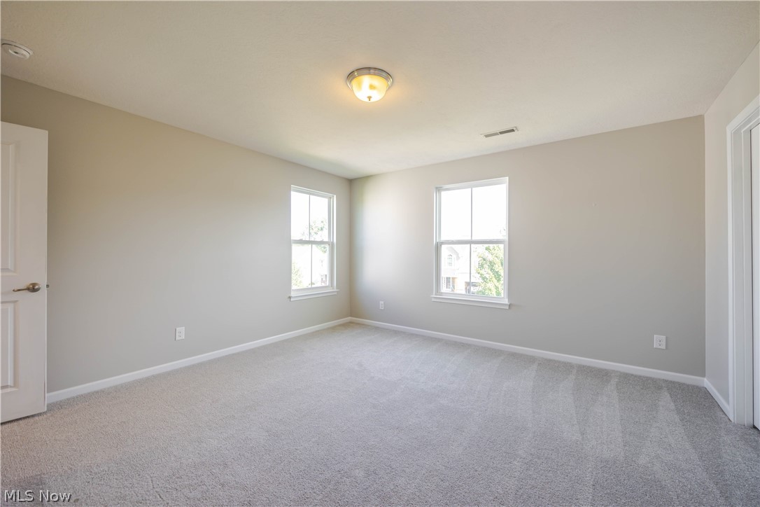 3132 Cloverhurst Street NE Canton OH 44721