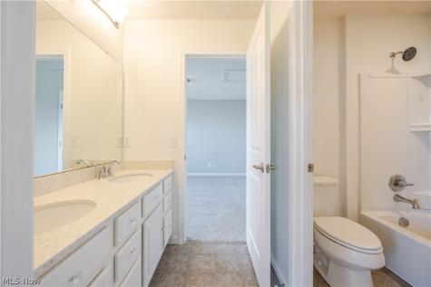 3132 Cloverhurst Street NE Canton OH 44721
