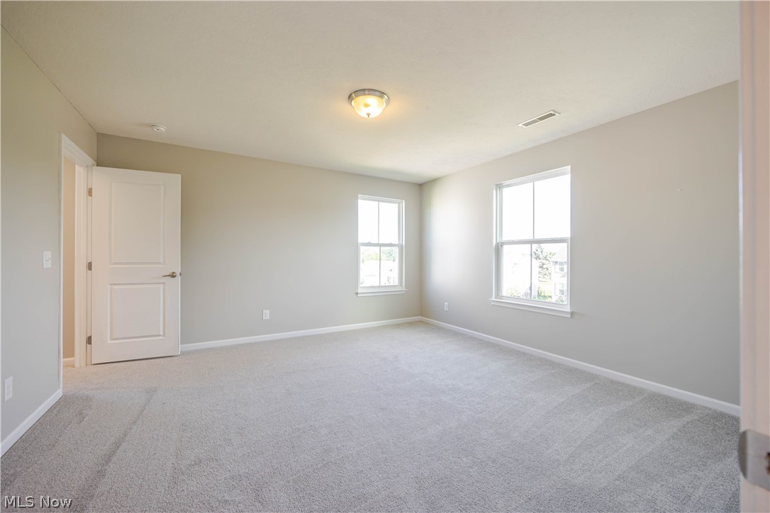 3132 Cloverhurst Street NE Canton OH 44721