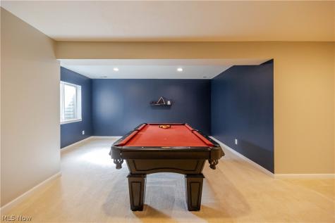 3132 Cloverhurst Street NE Canton OH 44721