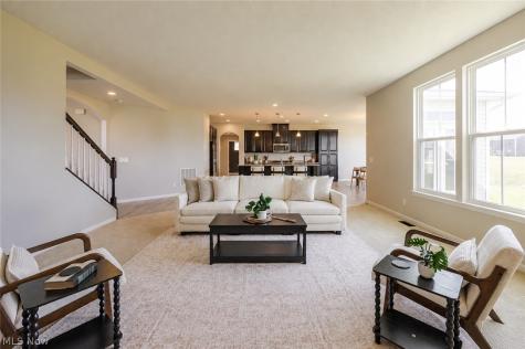 3132 Cloverhurst Street NE Canton OH 44721