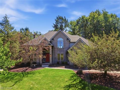 1418 Homestead Creek Drive Broadview Heights OH 44147