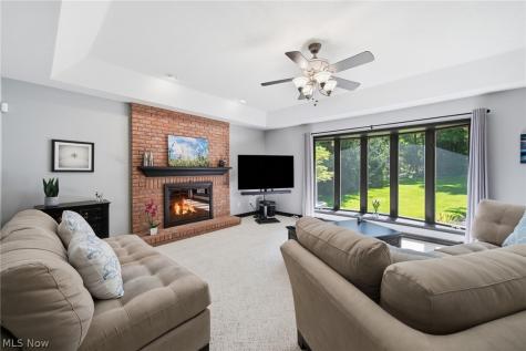 1418 Homestead Creek Drive Broadview Heights OH 44147