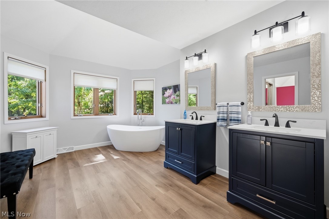 1418 Homestead Creek Drive Broadview Heights OH 44147
