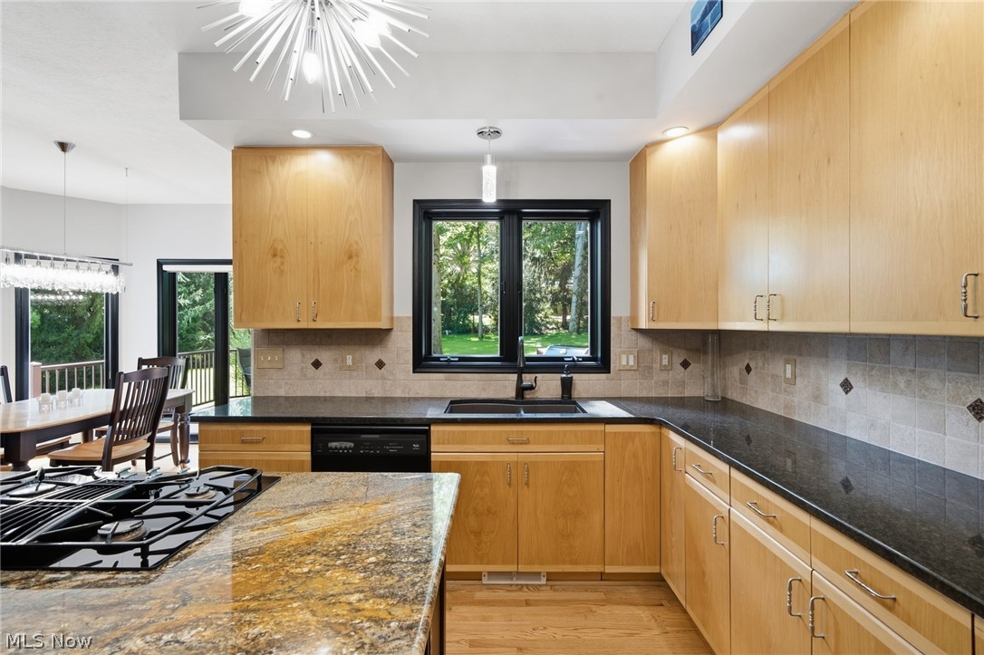 1418 Homestead Creek Drive Broadview Heights OH 44147