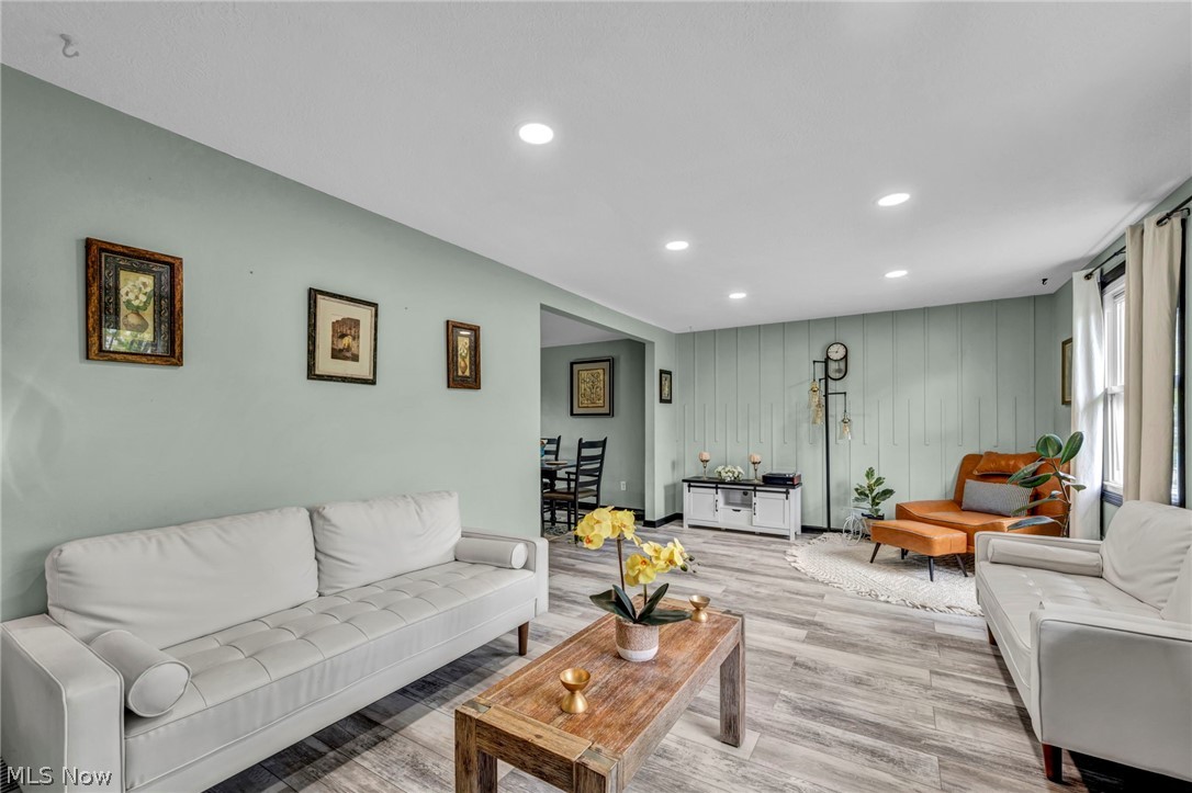 498 Bath Hills Boulevard Akron OH 44333