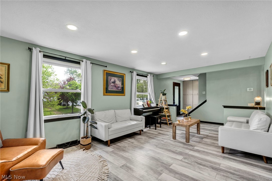 498 Bath Hills Boulevard Akron OH 44333