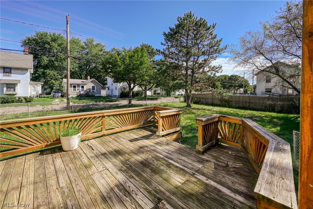 2261 8th Street SW Akron OH 44314