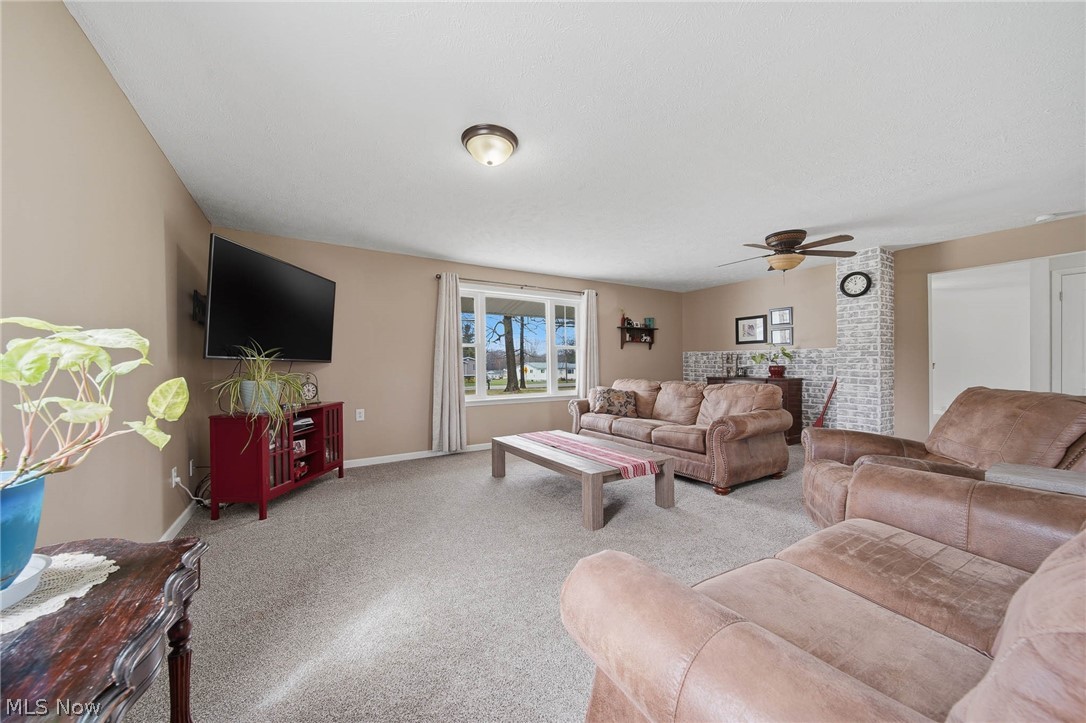9934 State Route 700 Mantua OH 44255