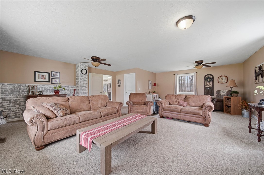 9934 State Route 700 Mantua OH 44255