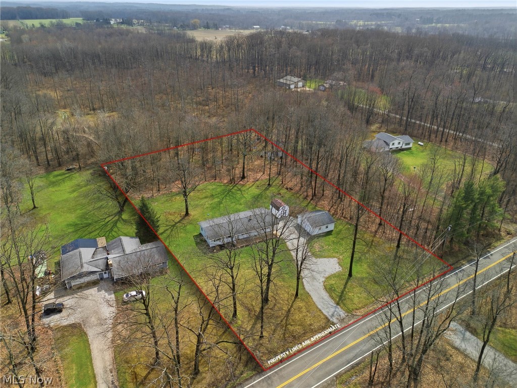9934 State Route 700 Mantua OH 44255